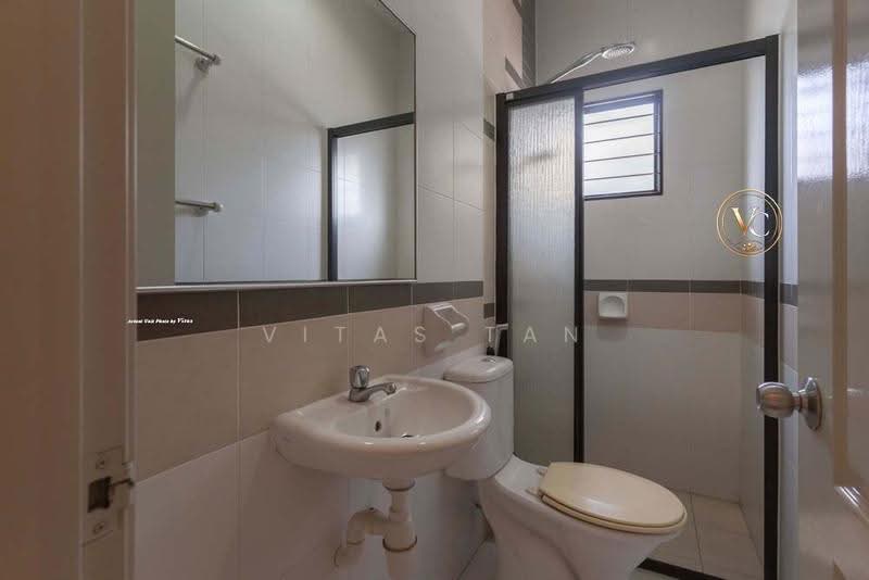 2-storey Terraced House for Sale in Bandar Bukit Raja (Klang) - Vitas Tan - Bathroom - PropertyGuru.com.my