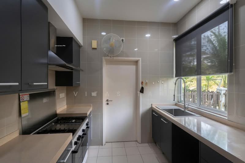 Semi-Detached House for Sale in Setia Eco Park (Setia Alam) - Vitas Tan - Kitchen - PropertyGuru.com.my