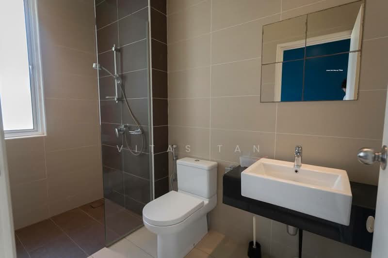 Semi-Detached House for Sale in Setia Eco Park (Setia Alam) - Vitas Tan - Bathroom - PropertyGuru.com.my