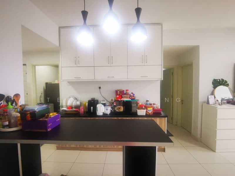 Service Residence for Sale at Sfera Residency - Teng Poh Hong - Kitchen - PropertyGuru.com.my