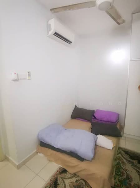 Service Residence for Sale at Sfera Residency - Teng Poh Hong - Bedroom - PropertyGuru.com.my