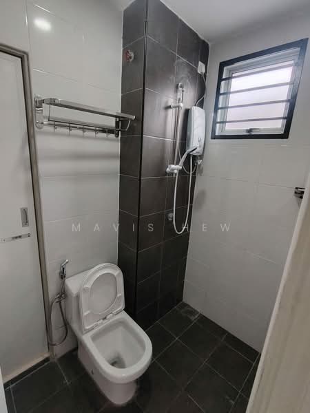 2-storey Terraced House for Rent in Johor Bahru (Johor) - Mavis Hew - Bathroom - PropertyGuru.com.my