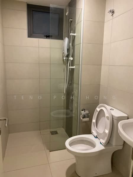 Service Residence for Sale at Sfera Residency - Teng Poh Hong - Bathroom - PropertyGuru.com.my