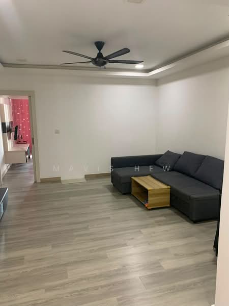 Pangsapuri untuk Disewa di Bayu Marina - Mavis Hew - Living Room - PropertyGuru.com.my