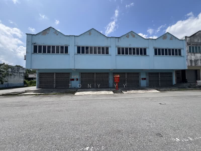 Kilang Teres untuk Dijual di Taman Sri Haneco (Semenyih) - Tony YY - Exterior - PropertyGuru.com.my