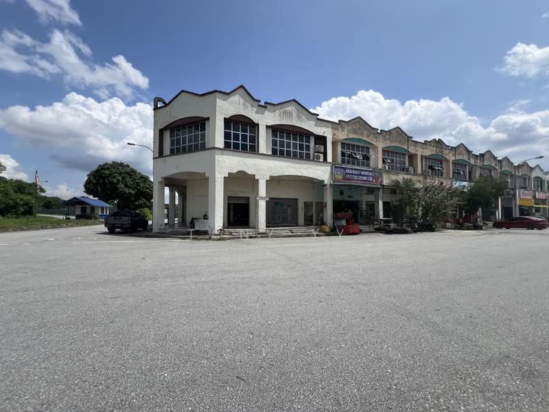 Kilang Teres untuk Dijual di Taman Sri Haneco (Semenyih) - Tony YY - Exterior - PropertyGuru.com.my