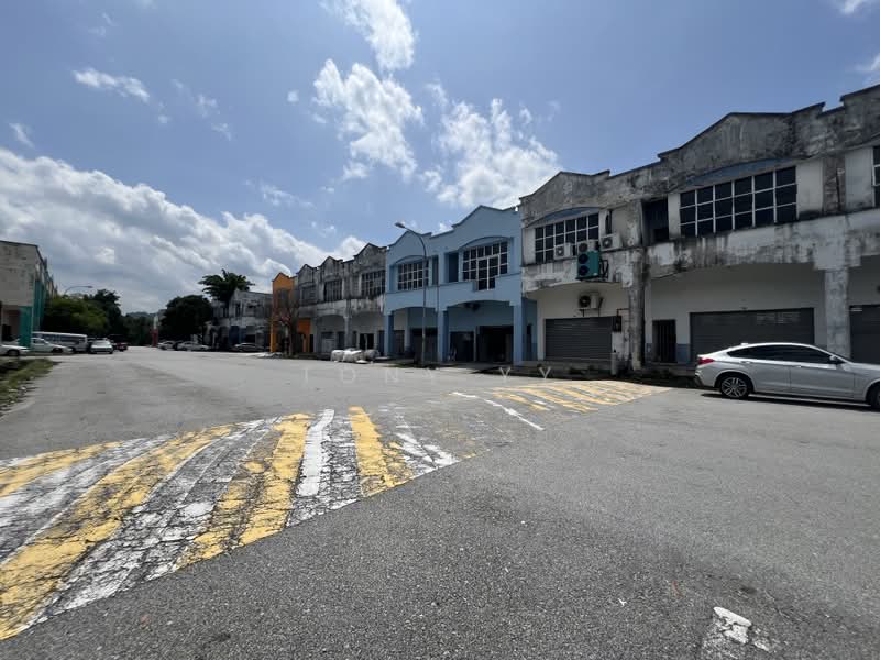 Kilang Teres untuk Dijual di Taman Sri Haneco (Semenyih) - Tony YY - Exterior - PropertyGuru.com.my
