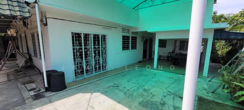 Rumah Berkembar untuk Dijual di Seksyen 3 (Petaling Jaya) - Jamie Leong - Exterior - PropertyGuru.com.my