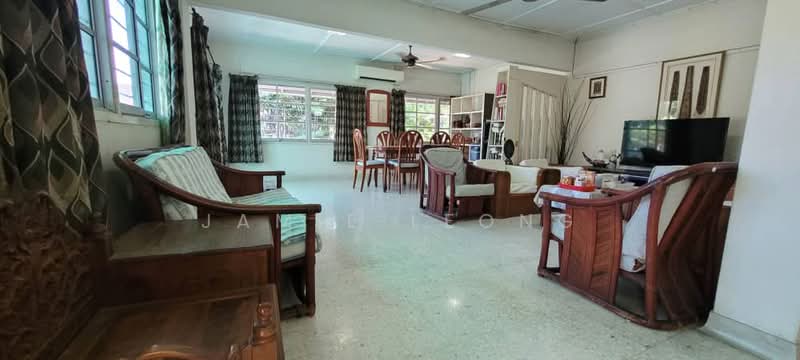 Rumah Berkembar untuk Dijual di Seksyen 3 (Petaling Jaya) - Jamie Leong - Living Room - PropertyGuru.com.my