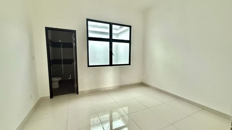 Cluster House for Sale in Taman Impian Emas (Skudai) - Jayden Ng - Bathroom - PropertyGuru.com.my