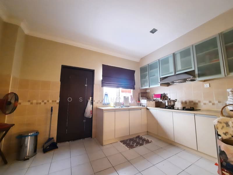 Rumah Teres 2-Tingkat untuk Dijual di Kota Kemuning (Shah Alam) - Joseph Khoo - Kitchen - PropertyGuru.com.my