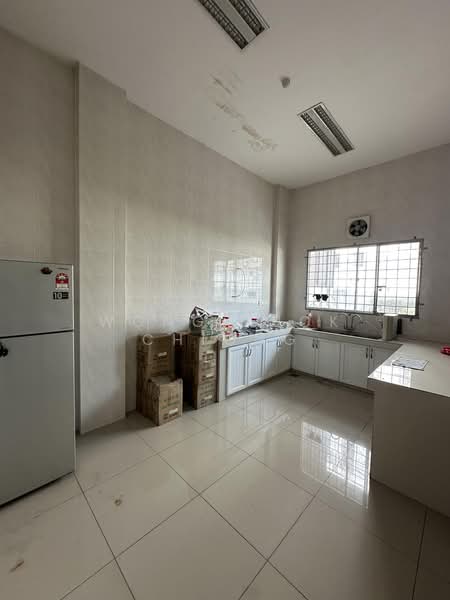 Kilang untuk Dijual di Taman Perindustrian Bukit Serdang (Seri Kembangan) - Wong Tuck Chiong - PropertyGuru.com.my