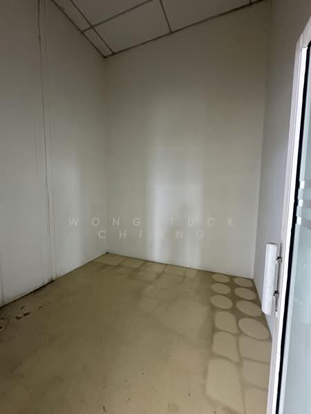 Kilang untuk Dijual di Taman Perindustrian Bukit Serdang (Seri Kembangan) - Wong Tuck Chiong - PropertyGuru.com.my