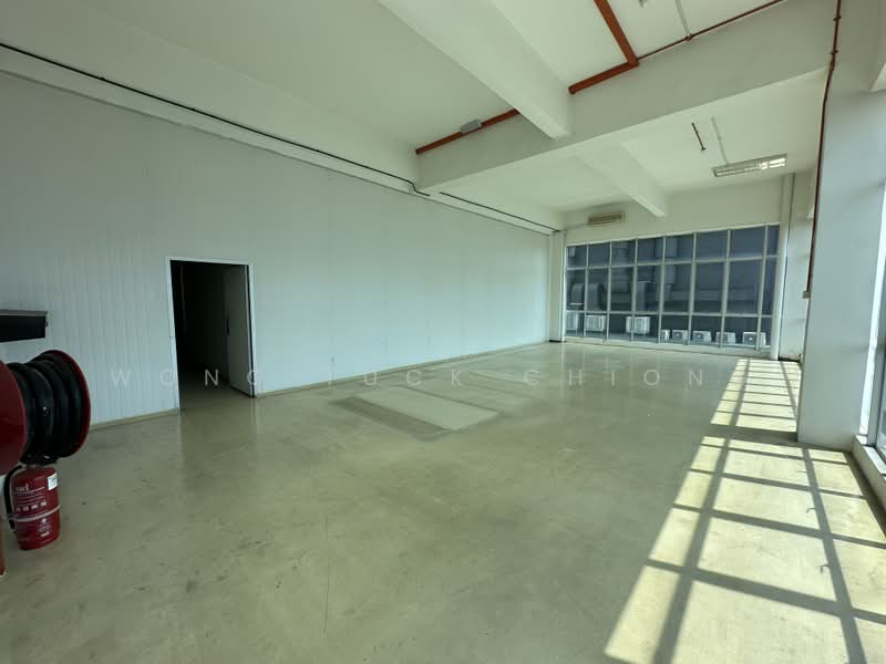 Kilang untuk Dijual di Taman Perindustrian Bukit Serdang (Seri Kembangan) - Wong Tuck Chiong - PropertyGuru.com.my