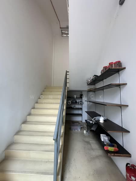 Kilang untuk Dijual di Taman Perindustrian Bukit Serdang (Seri Kembangan) - Wong Tuck Chiong - PropertyGuru.com.my