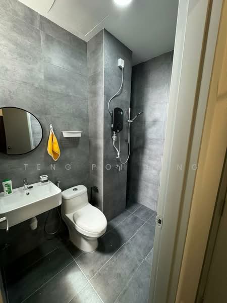 Condominium for Sale at Verando Residence - Teng Poh Hong - Bathroom - PropertyGuru.com.my