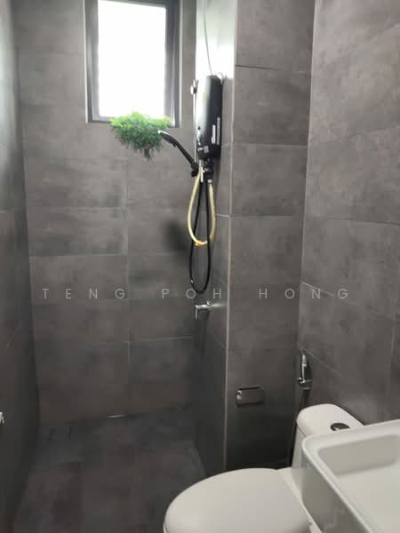 Condominium for Sale at Verando Residence - Teng Poh Hong - Bathroom - PropertyGuru.com.my