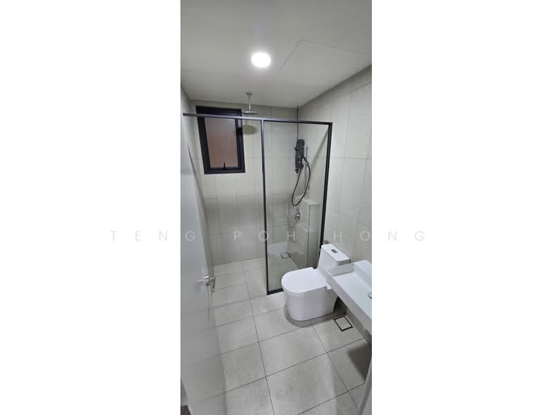 Service Residence for Sale at Alira @ Metropark Subang - Teng Poh Hong - Bathroom - PropertyGuru.com.my