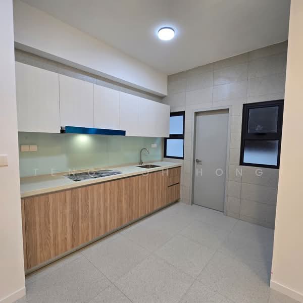 Service Residence for Sale at Alira @ Metropark Subang - Teng Poh Hong - Kitchen - PropertyGuru.com.my