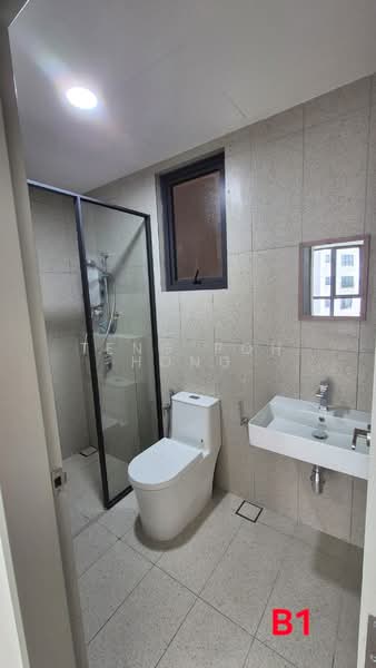 Service Residence for Sale at Alira @ Metropark Subang - Teng Poh Hong - Bathroom - PropertyGuru.com.my