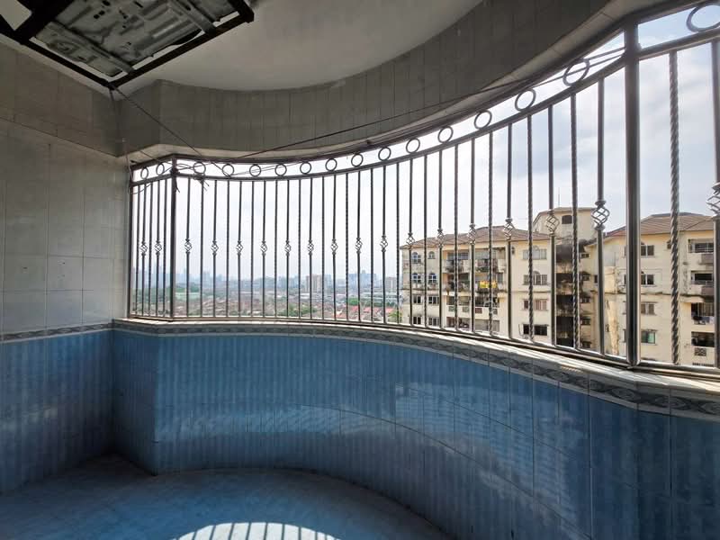Kondominium untuk Dijual di Pandan Mewah Heights - Zul Syafiq - Balcony - PropertyGuru.com.my