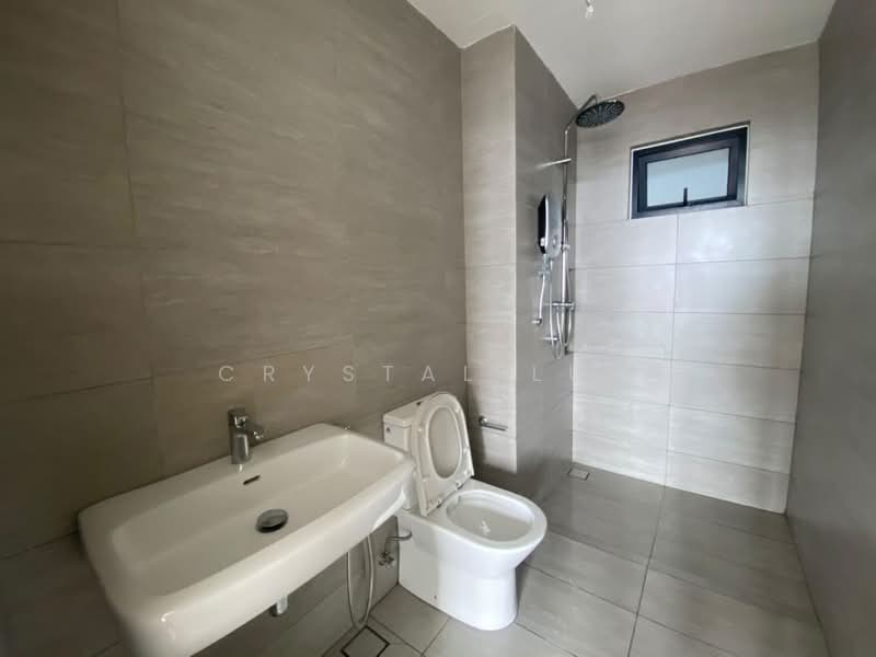 Servis Apartment untuk Disewa di Residensi Ava @ Kiara Bay - Crystal Lum - Bathroom - PropertyGuru.com.my