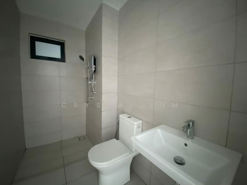 Servis Apartment untuk Disewa di Residensi Ava @ Kiara Bay - Crystal Lum - Bathroom - PropertyGuru.com.my
