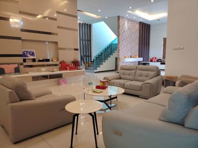 Rumah Banglo untuk Disewa di Shah Alam (Selangor) - Sara Low - Living Room - PropertyGuru.com.my