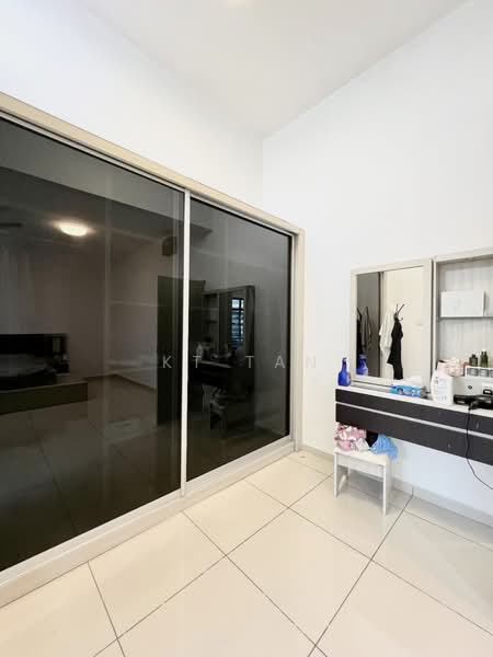 Rumah Kluster untuk Dijual di Setia Tropika (Johor Bahru) - KT Tan - Bedroom - PropertyGuru.com.my