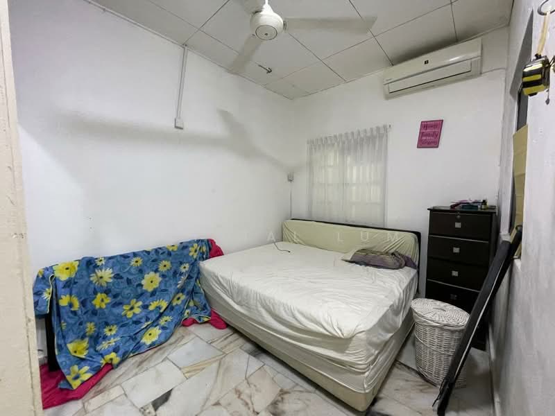 1-storey Terraced House for Rent in Alam Damai (Cheras) - Crystal Lum - Bedroom - PropertyGuru.com.my