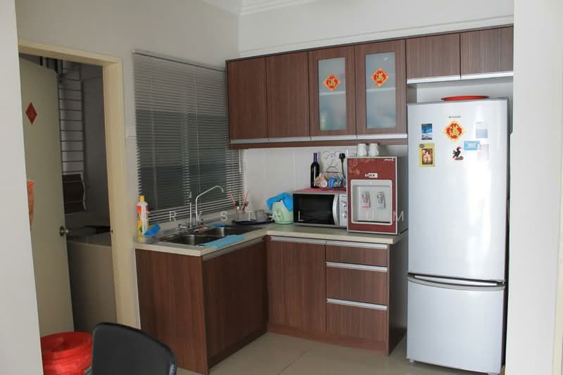 Condominium for Sale at First Residence (Residensi Unggul) - Crystal Lum - Kitchen - PropertyGuru.com.my