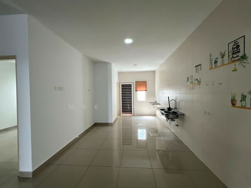 Rumah Teres 3 Tingkat untuk Dijual di Kinrara Residence (Puchong) - Mak Oliver - Kitchen - PropertyGuru.com.my