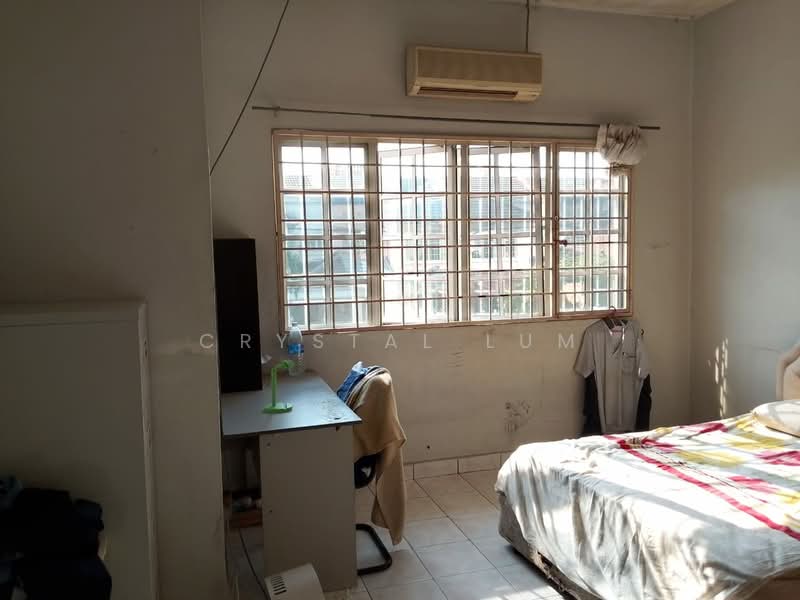 Rumah Teres 2 Tingkat untuk Dijual di Sungai Buloh (Selangor) - Crystal Lum - Bedroom - PropertyGuru.com.my