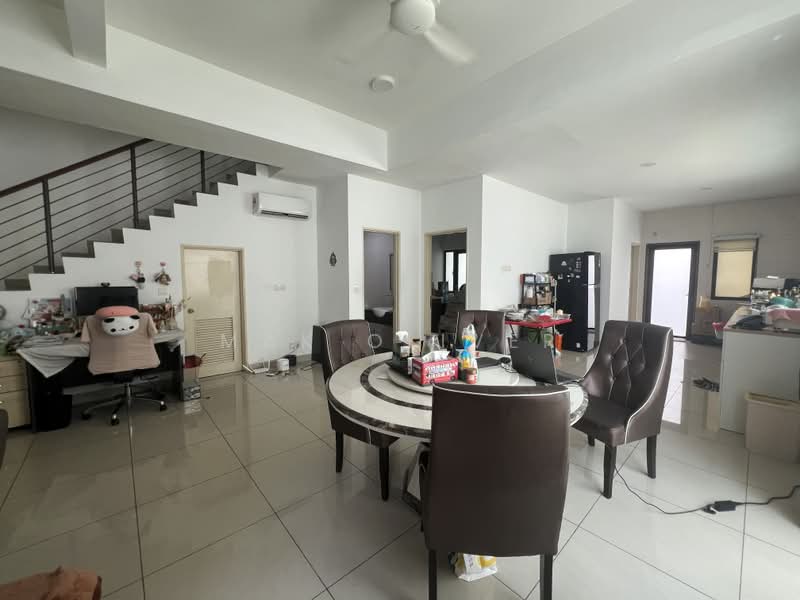 Rumah Teres 3 Tingkat untuk Dijual di Kinrara Residence (Puchong) - Mak Oliver - Interior - PropertyGuru.com.my