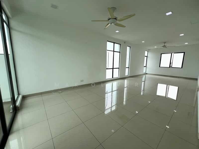Rumah Teres 3 Tingkat untuk Dijual di Kinrara Residence (Puchong) - Mak Oliver - Interior - PropertyGuru.com.my