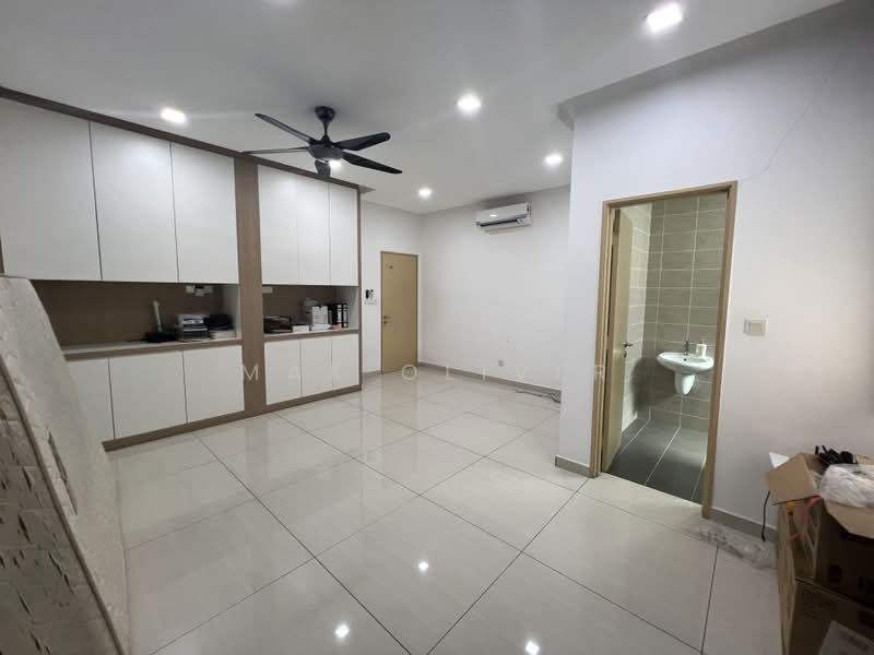 2.5-storey Terraced House for Sale in Kinrara Residence (Puchong) - Mak Oliver - Interior - PropertyGuru.com.my