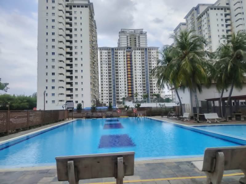 Kondominium untuk Dijual di Endah Ria - HL Lau - Exterior - PropertyGuru.com.my