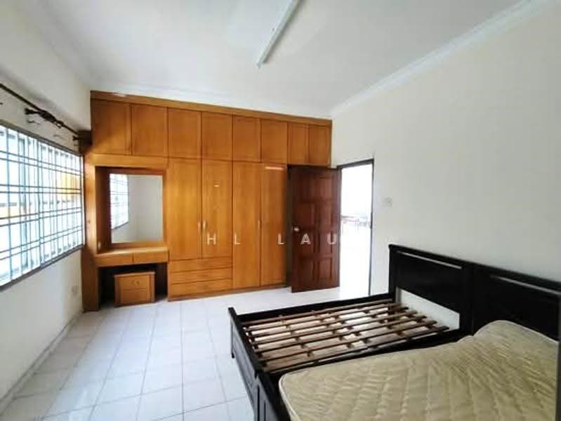 Kondominium untuk Dijual di Endah Ria - HL Lau - Bedroom - PropertyGuru.com.my