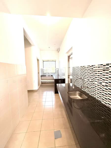 2-storey Terraced House for Sale in Bandar Seri Coalfields (Sungai Buloh) - Zuraina Rajudin - Kitchen - PropertyGuru.com.my