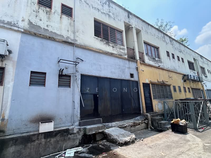 Kedai / Pejabat untuk Dijual di Taman Puncak Jalil (Seri Kembangan) - Jaze Ong - Exterior - PropertyGuru.com.my