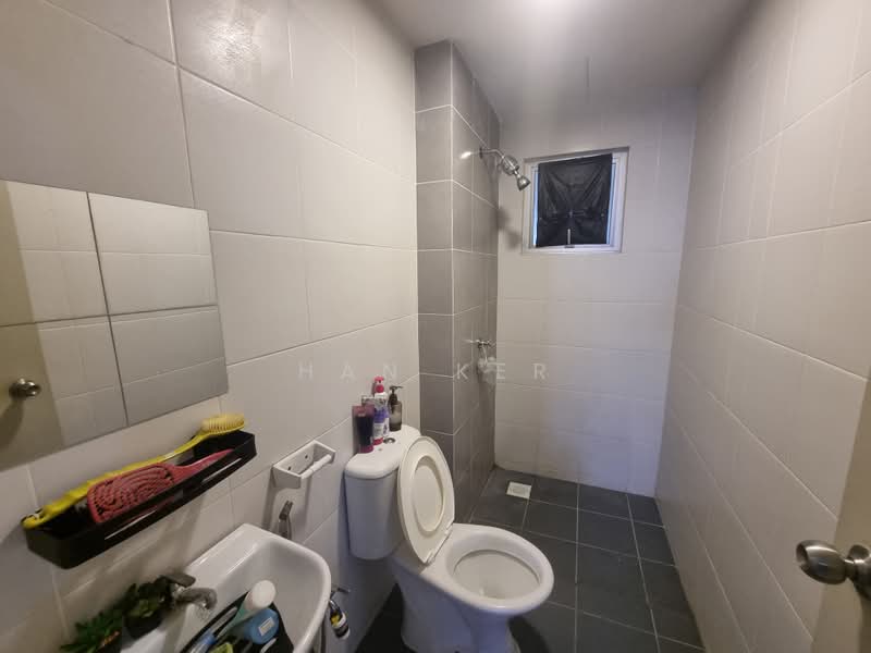 Apartment for Sale at Harmoni 1 - Han Ker - Bathroom - PropertyGuru.com.my