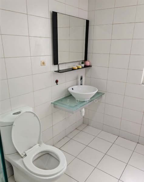 Servis Apartment untuk Disewa di Greenfield Regency - YC Fung - Bathroom - PropertyGuru.com.my