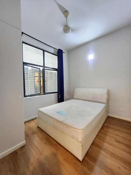 Service Residence for Sale at KU Suites - Angeline Gan - PropertyGuru.com.my
