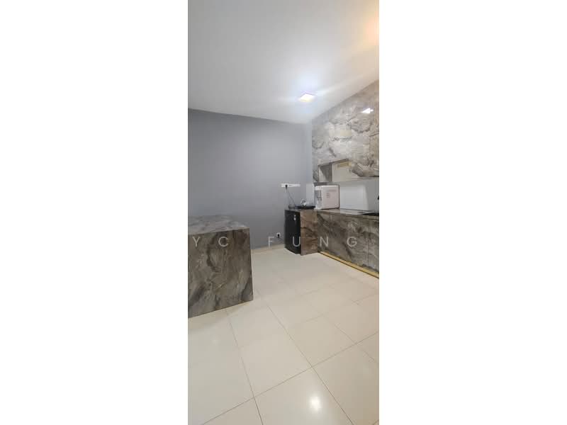 Servis Apartment untuk Disewa di The Garden Residences - YC Fung - Kitchen - PropertyGuru.com.my