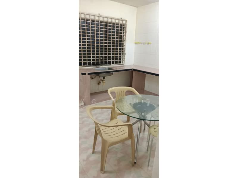 2-storey Terraced House for Rent in Taman Damai Jaya (Skudai) - YC Fung - Kitchen - PropertyGuru.com.my