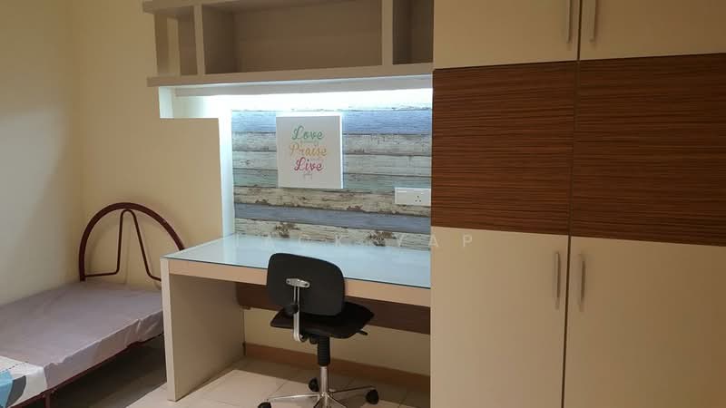 Kediaman Servis untuk Dijual di Seri Bukit Ceylon - Jack Yap - Bedroom - PropertyGuru.com.my