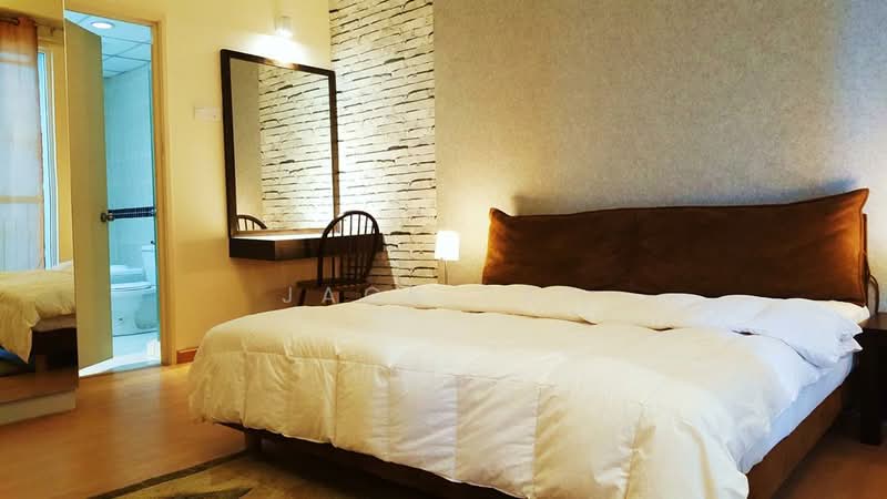 Kediaman Servis untuk Dijual di Seri Bukit Ceylon - Jack Yap - Bedroom - PropertyGuru.com.my