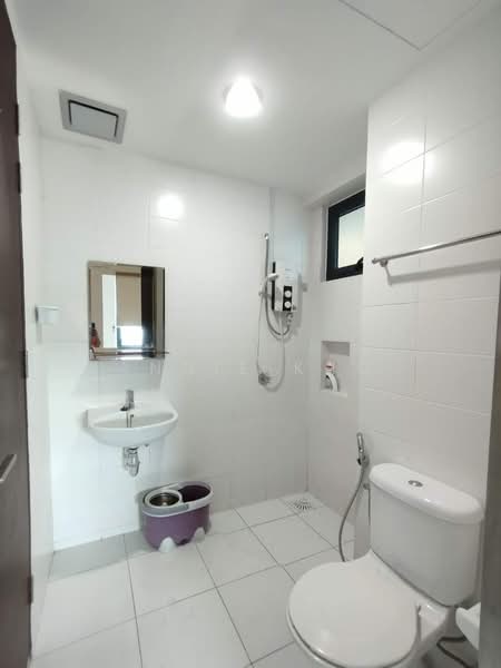 Service Residence for Rent at Trefoil @ Setia City - Annie Kho - Bathroom - PropertyGuru.com.my