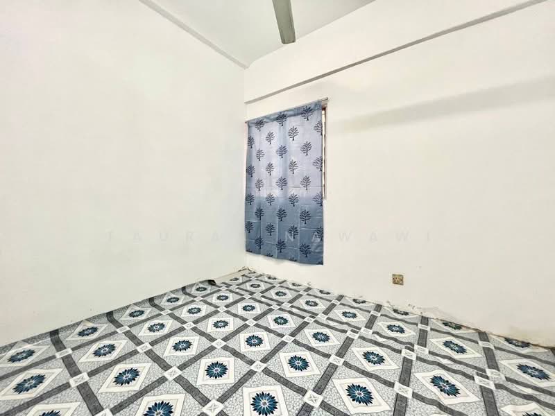 Apartment for Sale at Vista Seri Putra - Fauran Nawawi - PropertyGuru.com.my