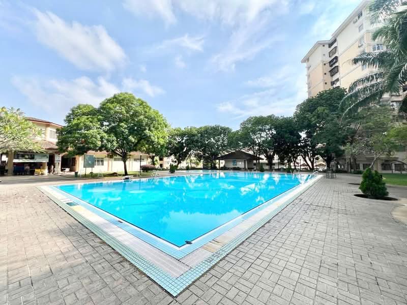 Apartment for Sale at Vista Seri Putra - Fauran Nawawi - PropertyGuru.com.my